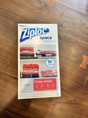 Ziploc Space Bags Vacuum Seal 6 Ct Med Lg XL + Travel Airtight Waterproof